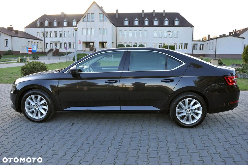 Skoda Superb 1.5 TSI ACT Ambition - 9