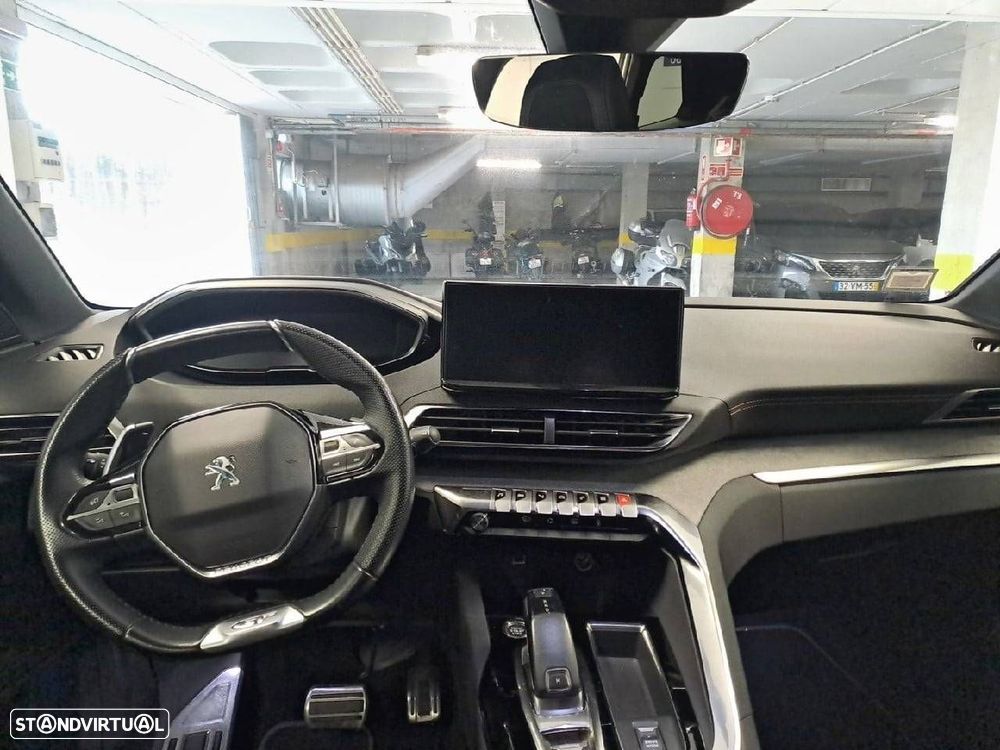 Peugeot 5008 1.2 PureTech GT EAT8 - 8