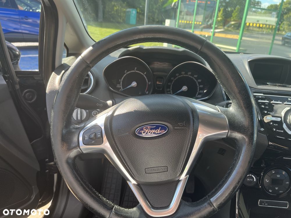 Ford Fiesta - 7