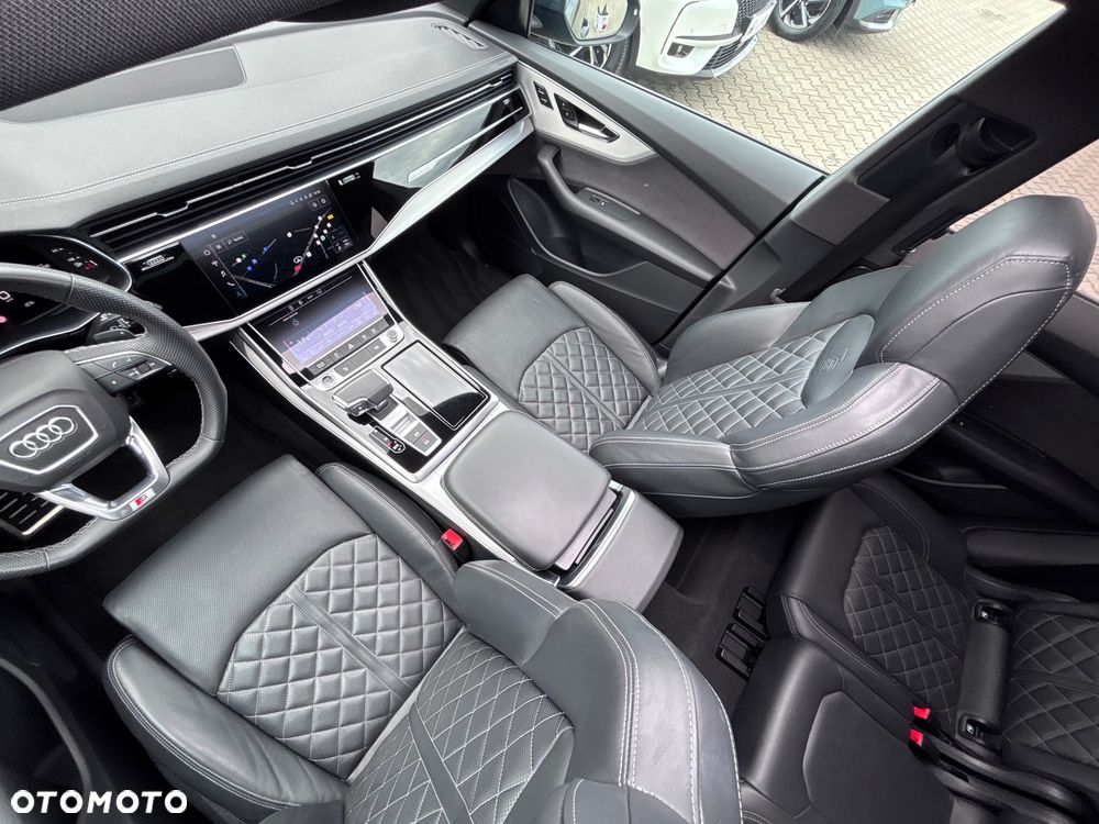 Audi Q8 45 TDI mHEV Quattro Tiptronic - 25