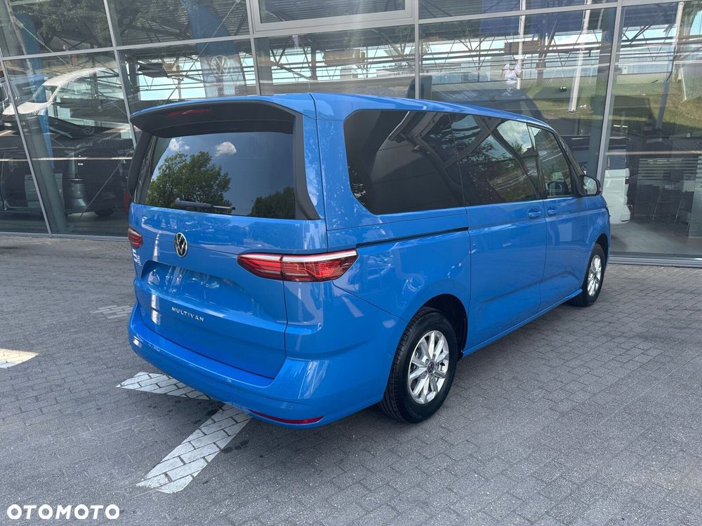 Volkswagen multivan Multivan Family L2 silnik: 2,0 l TDI SCR 150 KM / skrzynia biegów: 7-biegowa DSG rozstaw osi: 3124 mm - 8