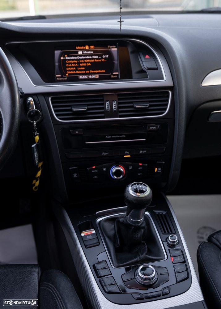 Audi A4 Avant 2.0 TDI Business Line S-line - 23