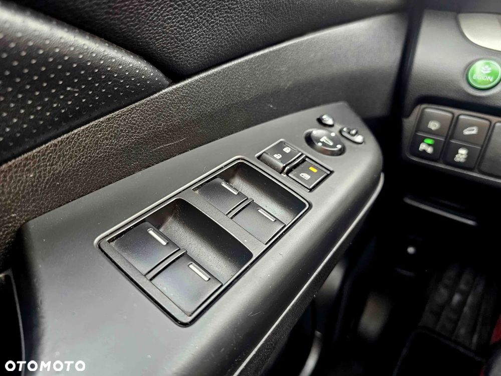 Honda CR-V 2.0i-VTEC 4WD Automatik Lifestyle Plus - 23