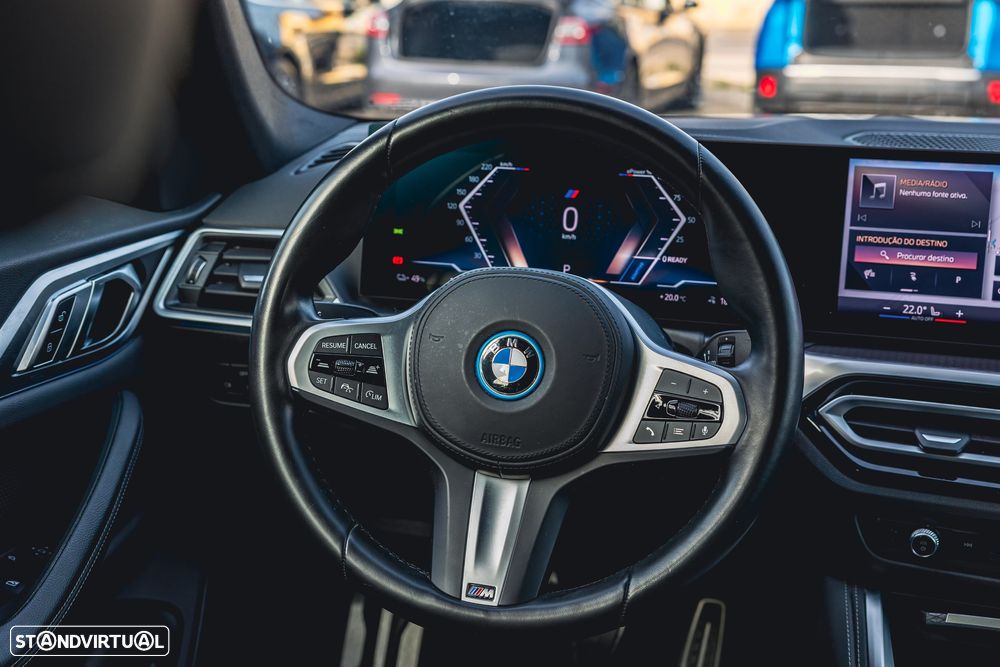 BMW i4 eDrive40 Pack Desportivo M - 18