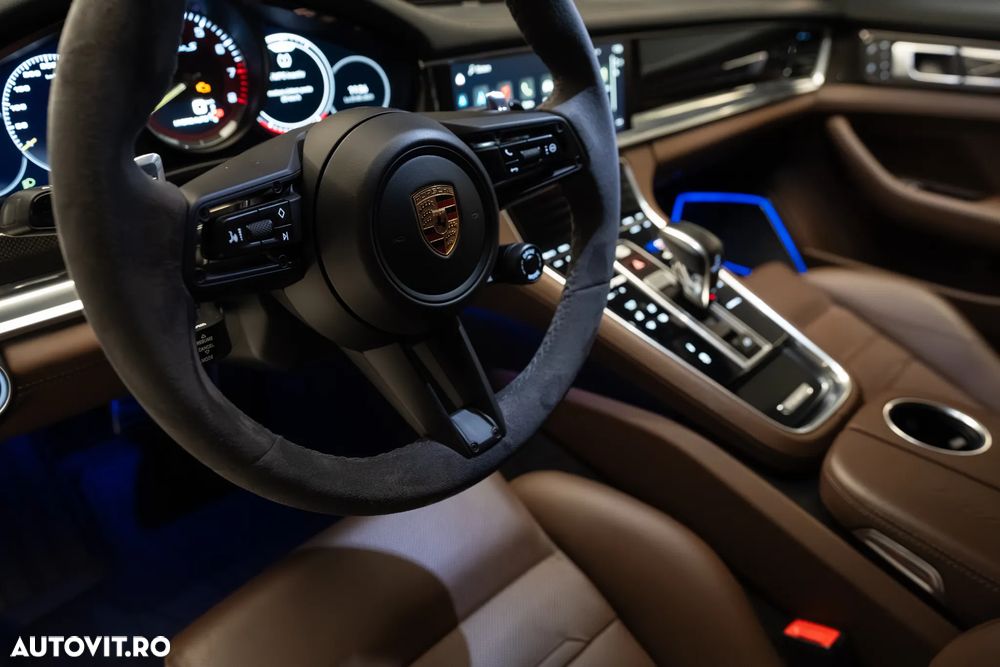 Porsche Panamera Turbo S E-Hybrid - 24