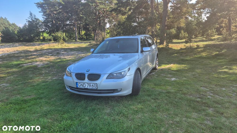 BMW Seria 5 530d Touring - 2