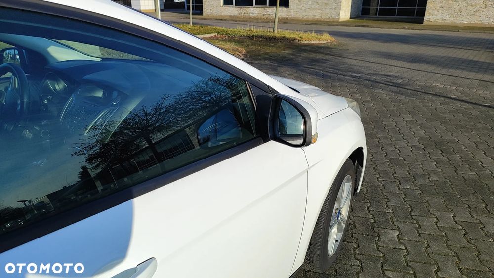 Ford Focus 1.6 Ambiente - 11