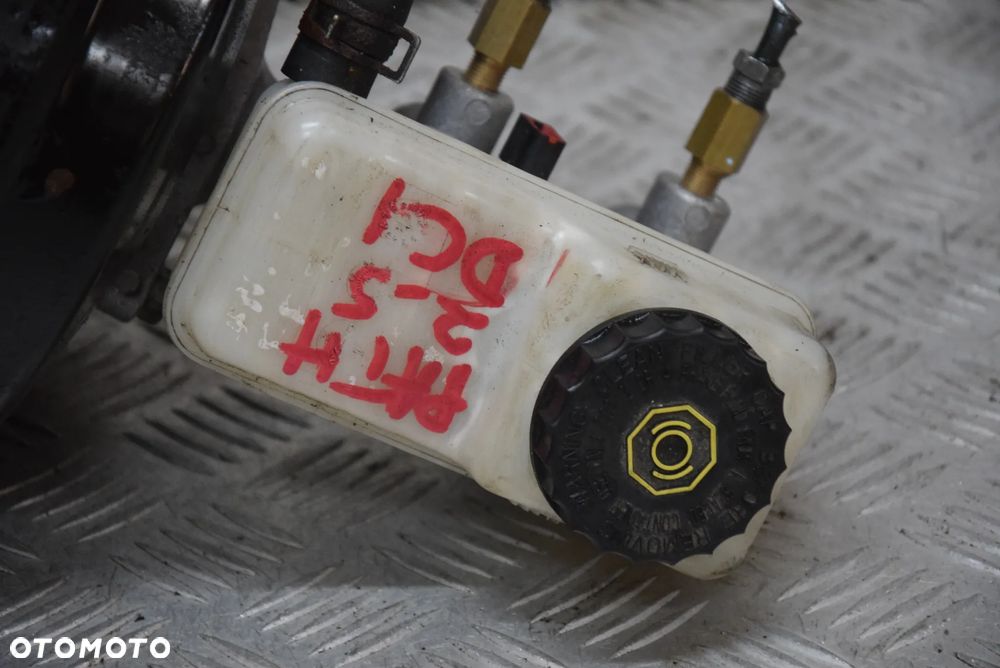 NISSAN PATHFINDER 2.5 SERWO POMPA HAMULCOWA - 2