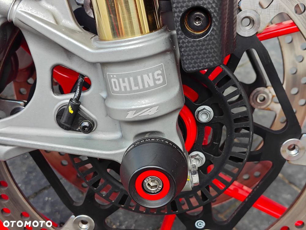 Aprilia Tuono - 9