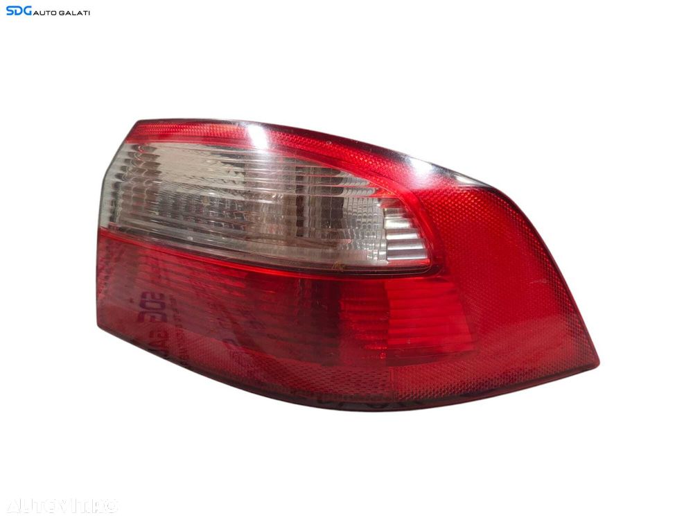 Stop Lampa Tripla Dreapta Renault Laguna 2 Berlina Sedan Limuzina 2001 - 2007 [L5236] - 2