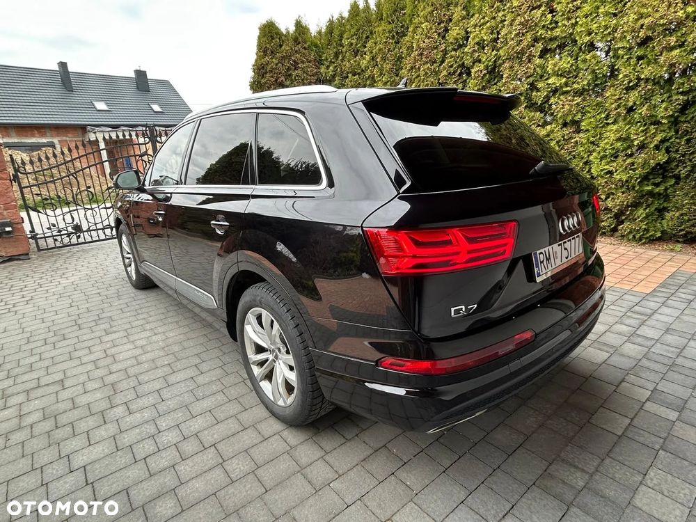 Audi Q7 - 15