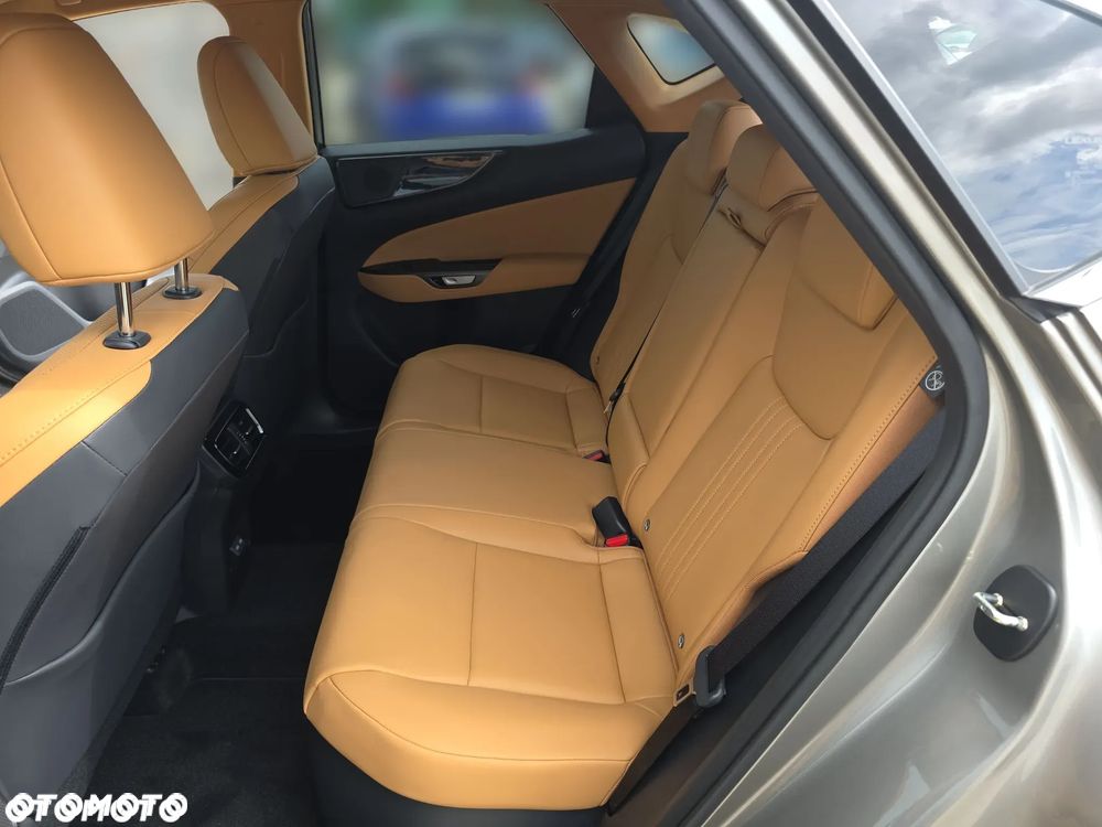 Lexus NX 350h Prestige AWD - 10