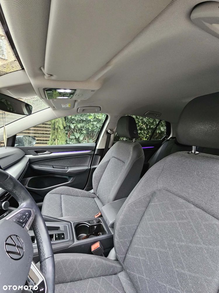 Volkswagen Golf 1.5 eTSI Life DSG - 18