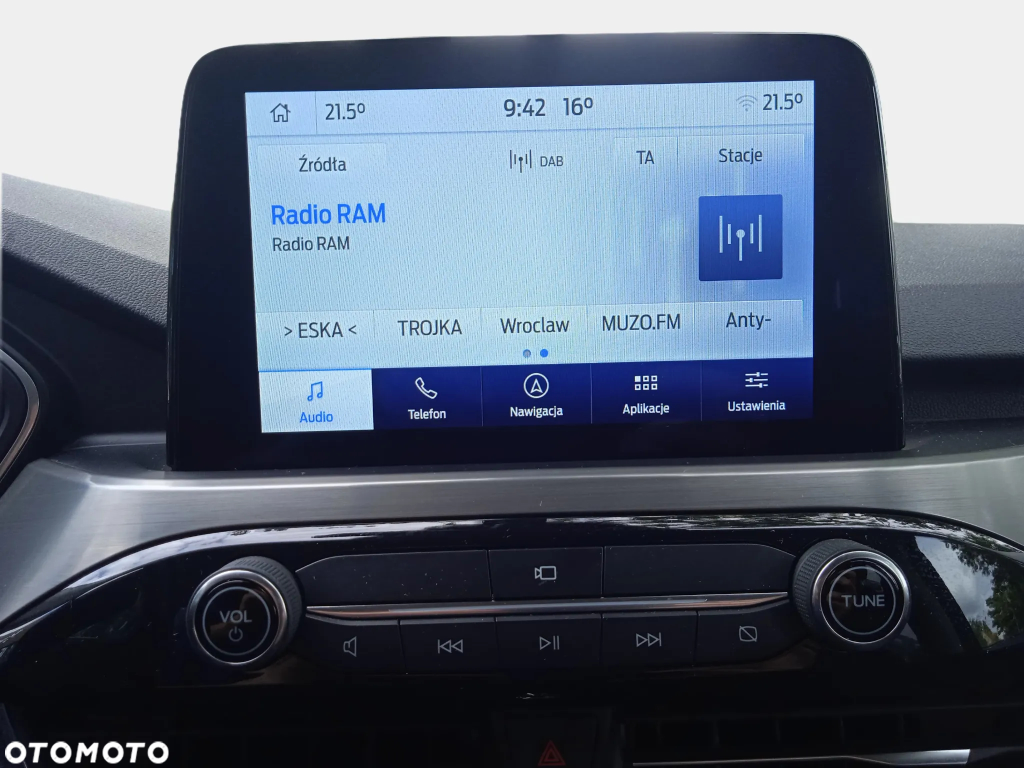 Ford Kuga 1.5 EcoBoost FWD Titanium - 16