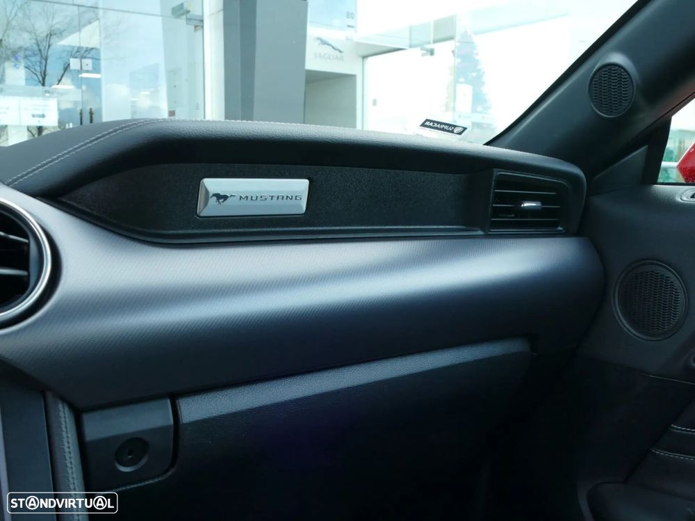 Ford Mustang 2.3i EcoBoost Aut. - 23