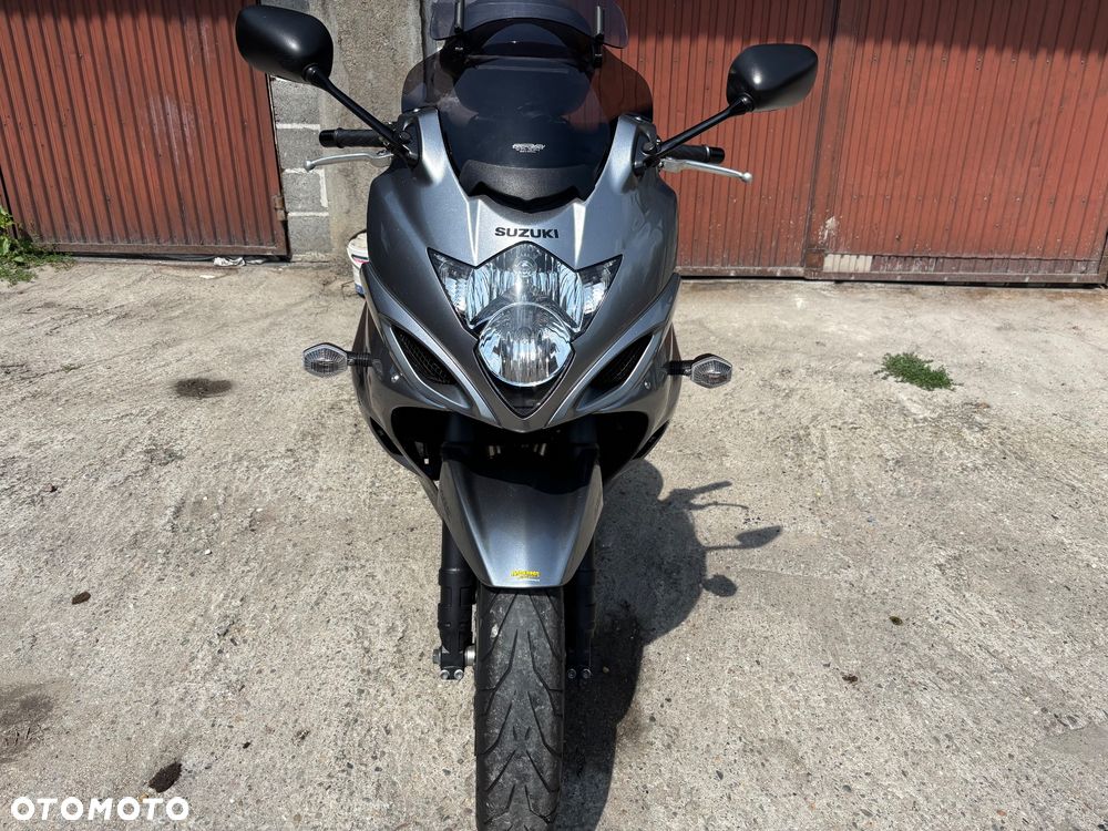 Suzuki Bandit - 2