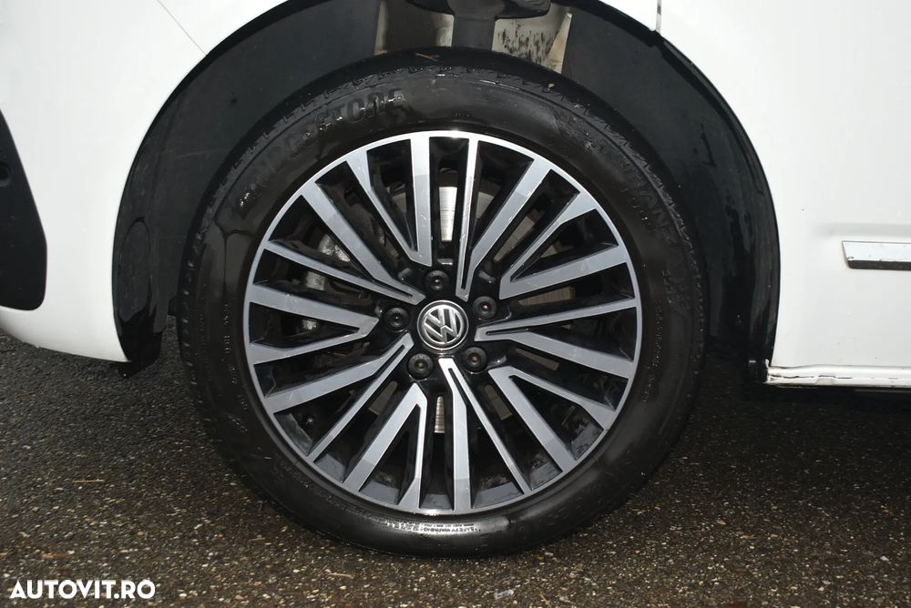 Volkswagen Multivan - 27