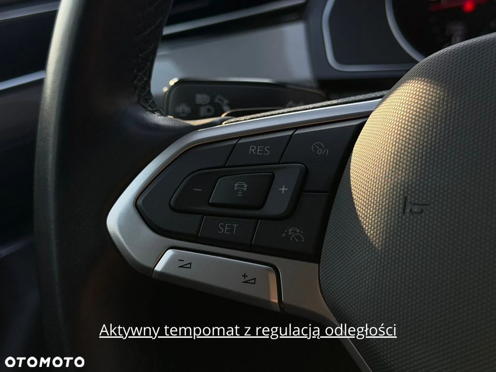 Volkswagen Passat Variant 2.0 TDI EVO Business DSG - 25