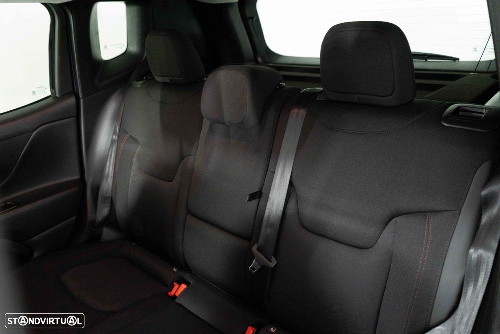 Jeep Renegade 1.3 TG 4Xe Trailhawk - 8