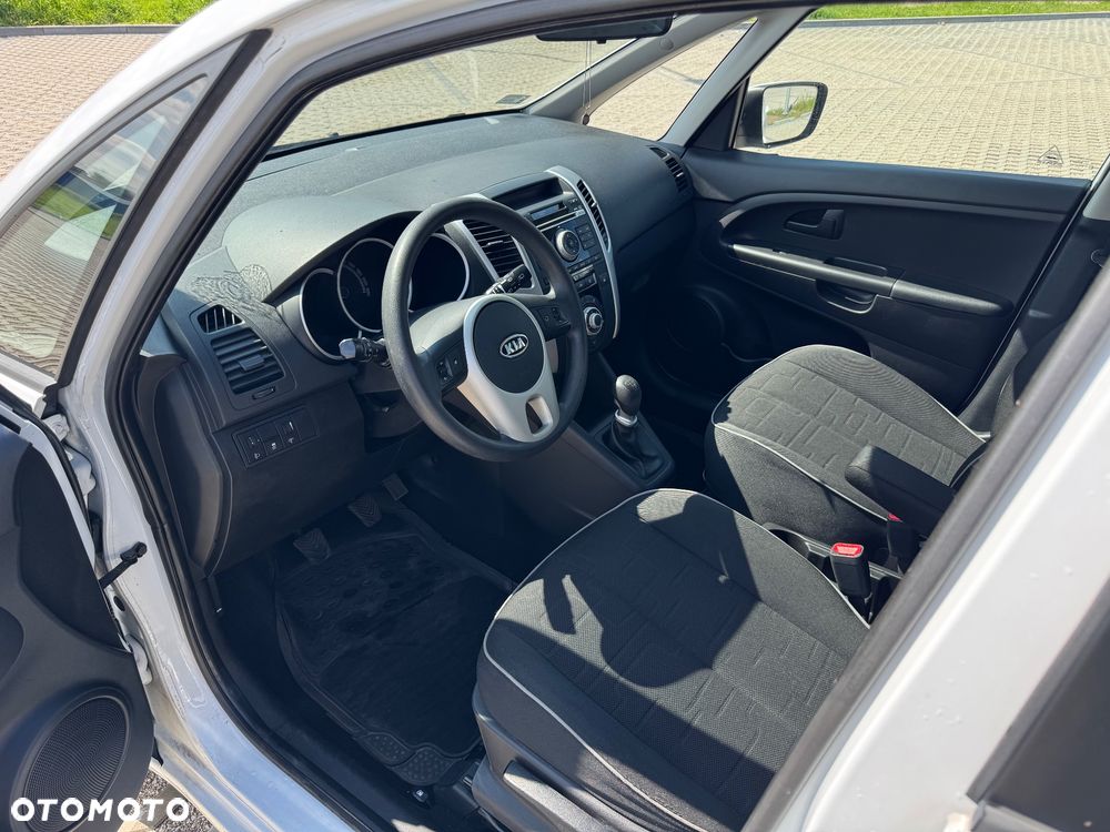 Kia Venga 1.4 M - 9
