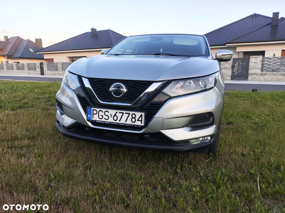 Nissan Qashqai - 1