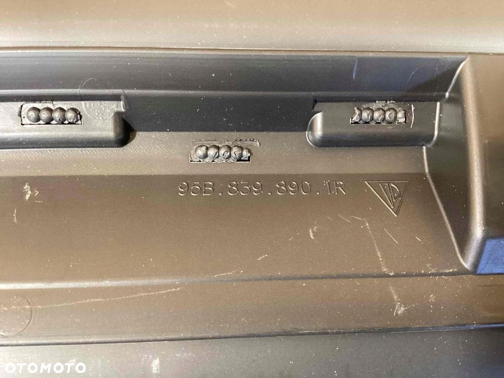 PORSCHE MACAN LISTWA DRZWI 95B898561F 95B898562F 95B898566E 95B898565E - 9