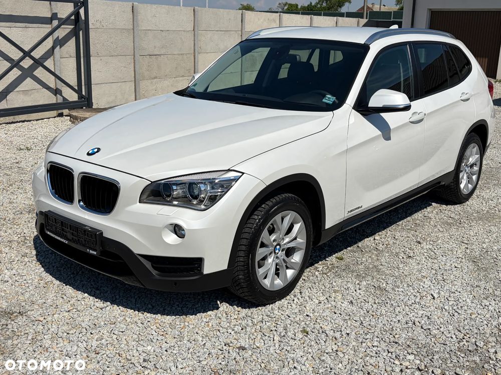 BMW X1 xDrive18d Sport Line - 14