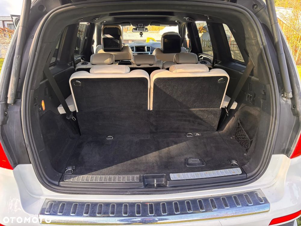 Mercedes-Benz GL 63 AMG - 14