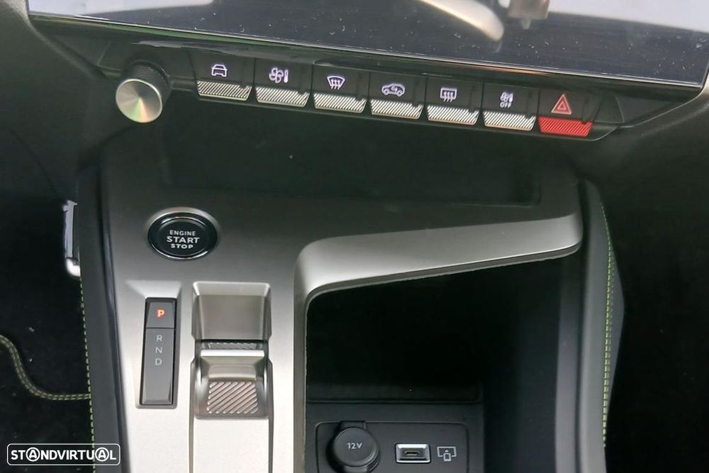 Peugeot E-408 58 kWh GT - 10