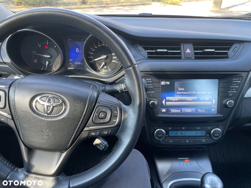 Toyota Avensis 2.0 D-4D Prestige - 9