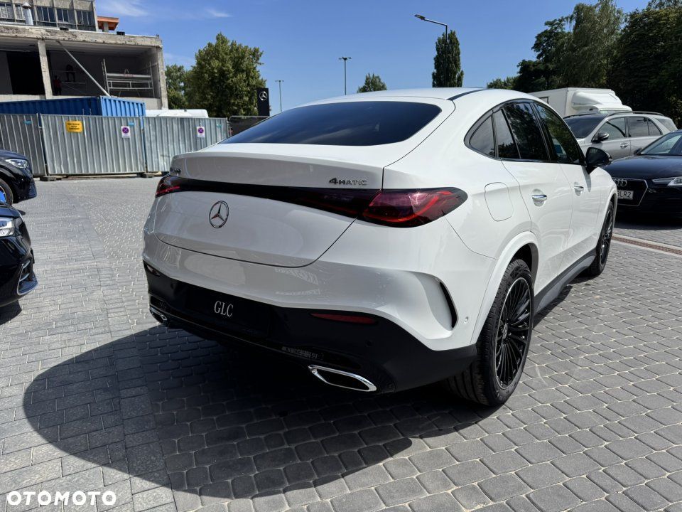 Mercedes-Benz GLC - 2