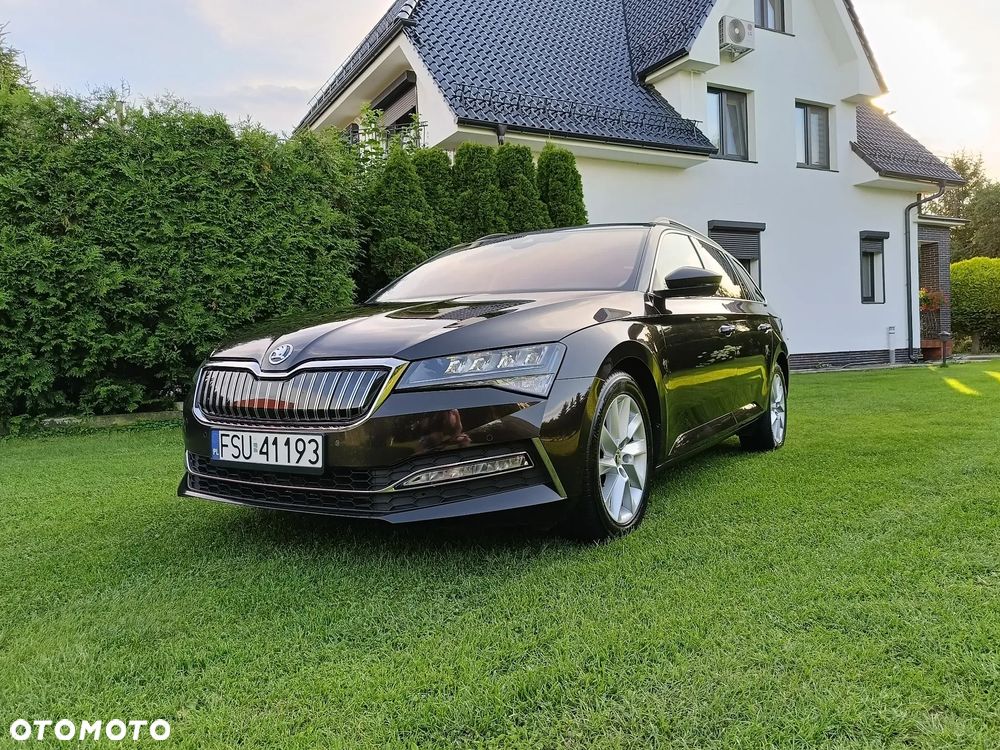 Skoda Superb 1.4 TSI Plug-In Hybrid Sportline DSG - 1