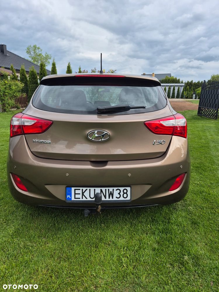 Hyundai i30 1.6 Comfort - 3