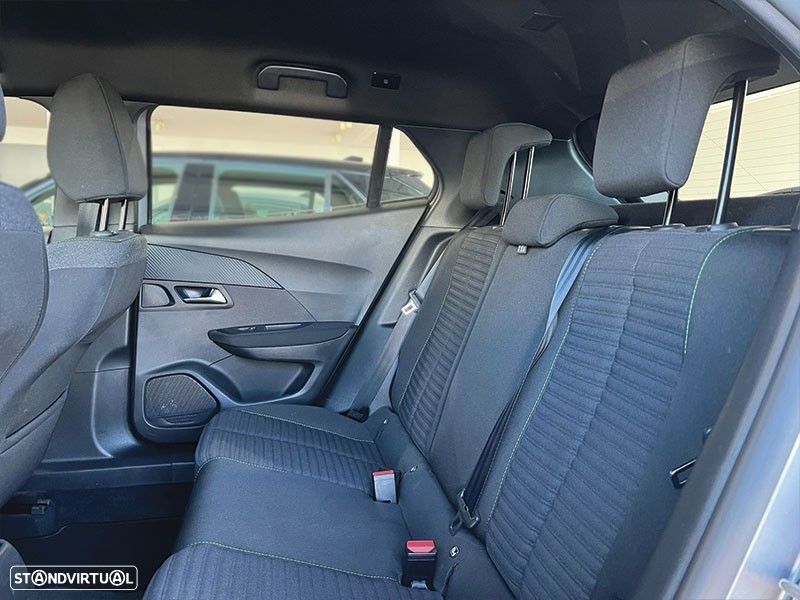 Peugeot 2008 1.2 PureTech Active - 9