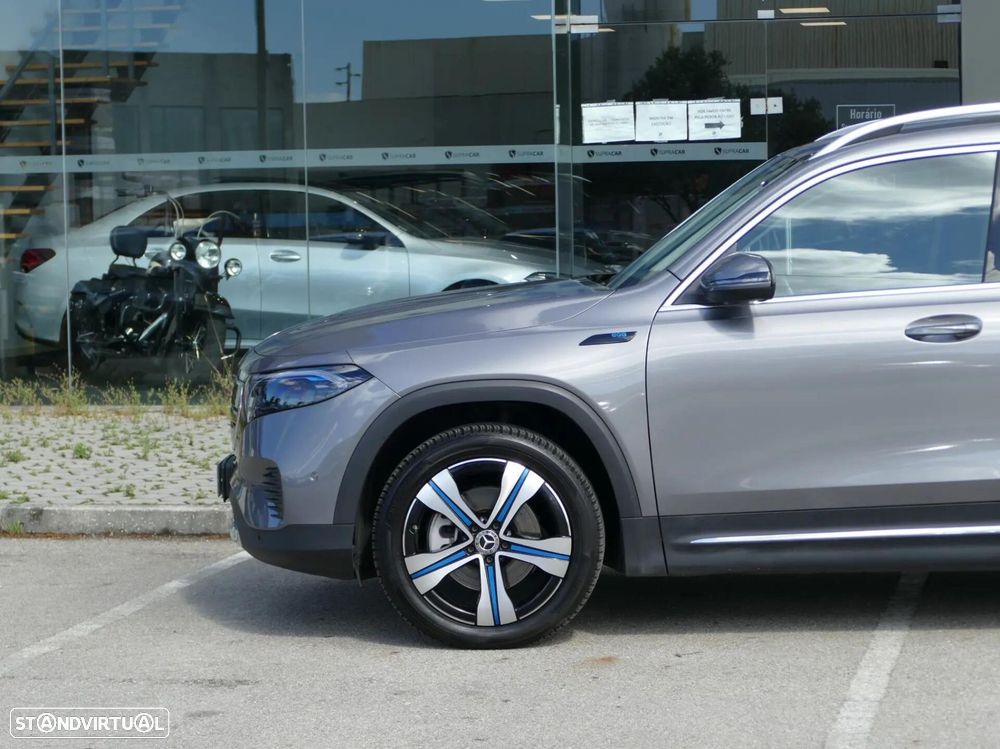 Mercedes-Benz EQB 250 Progressive - 38