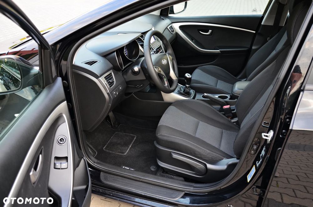 Hyundai i30 1.4 Advantage - 27