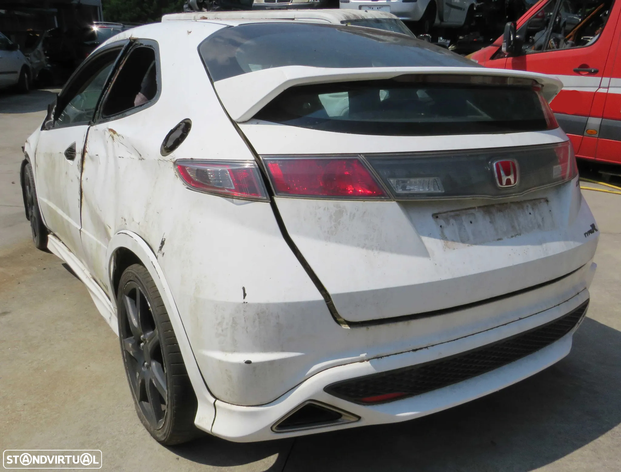 Honda Civic Type R 2.0 (201Cv) de 2007 - Peças Usadas (8415) - 3