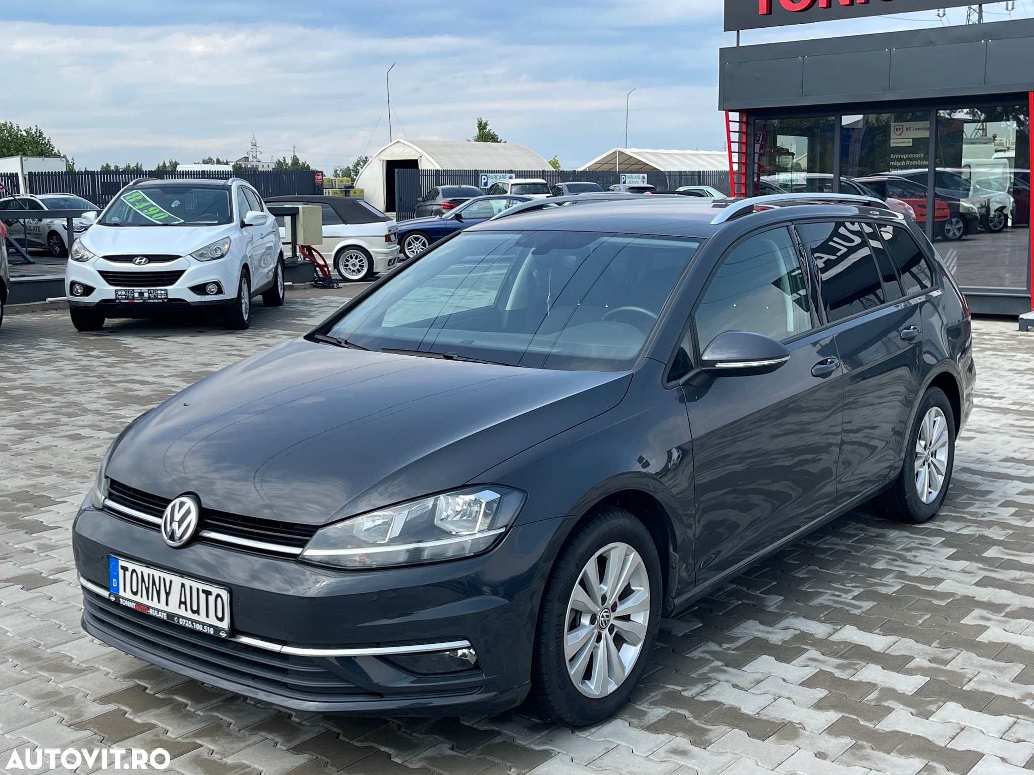 Volkswagen Golf 1.6 TDI (BlueMotion Technology) Comfortline - 2