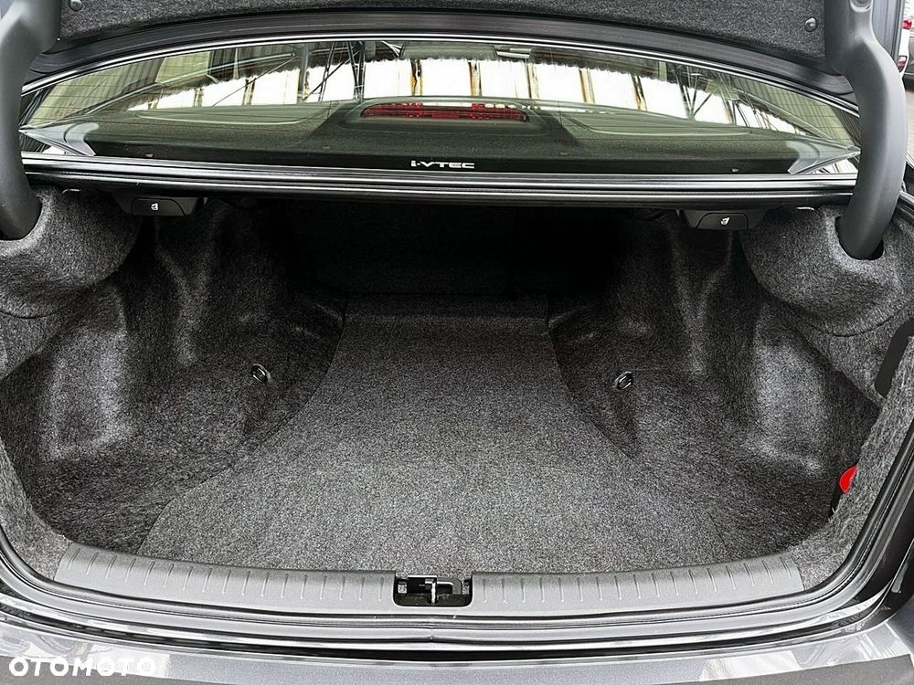 Honda Accord - 19