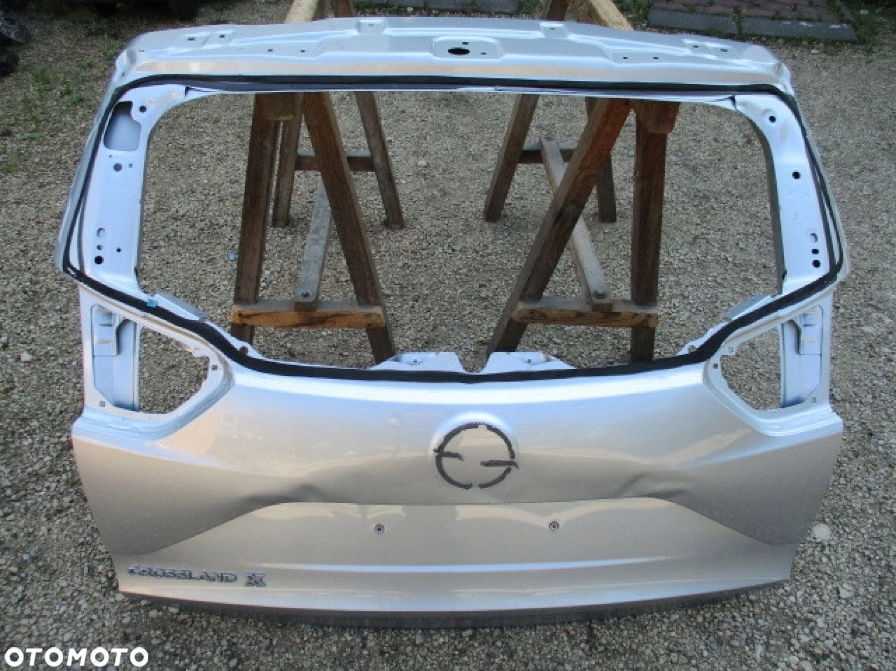 KLAPA TYŁ TYLNA OPEL CROSSLAND X - 1