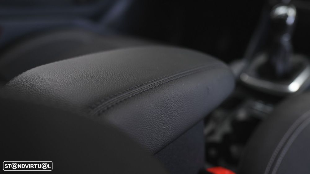 Ford Fiesta 1.1 S&S TITANIUM - 55