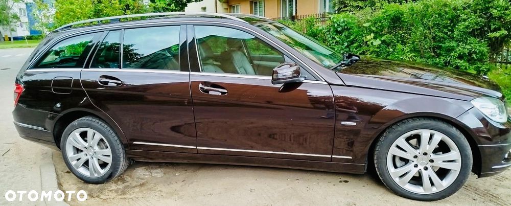 Mercedes-Benz Klasa C 220 CDI DPF Automatik BlueEFFICIENCY Avantgarde - 3