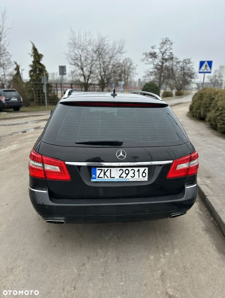Mercedes-Benz Klasa E - 9