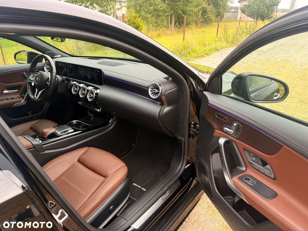 Mercedes-Benz Klasa A 220 AMG Line 7G-DCT - 13
