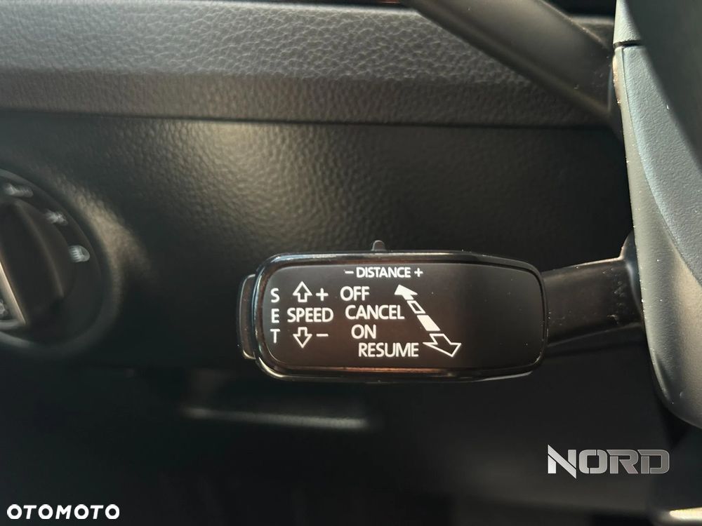 Skoda Superb 1.8 TSI DSG L&K - 27