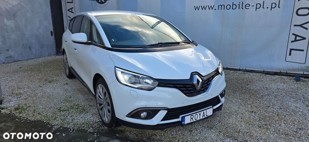 Renault Grand Scenic - 12