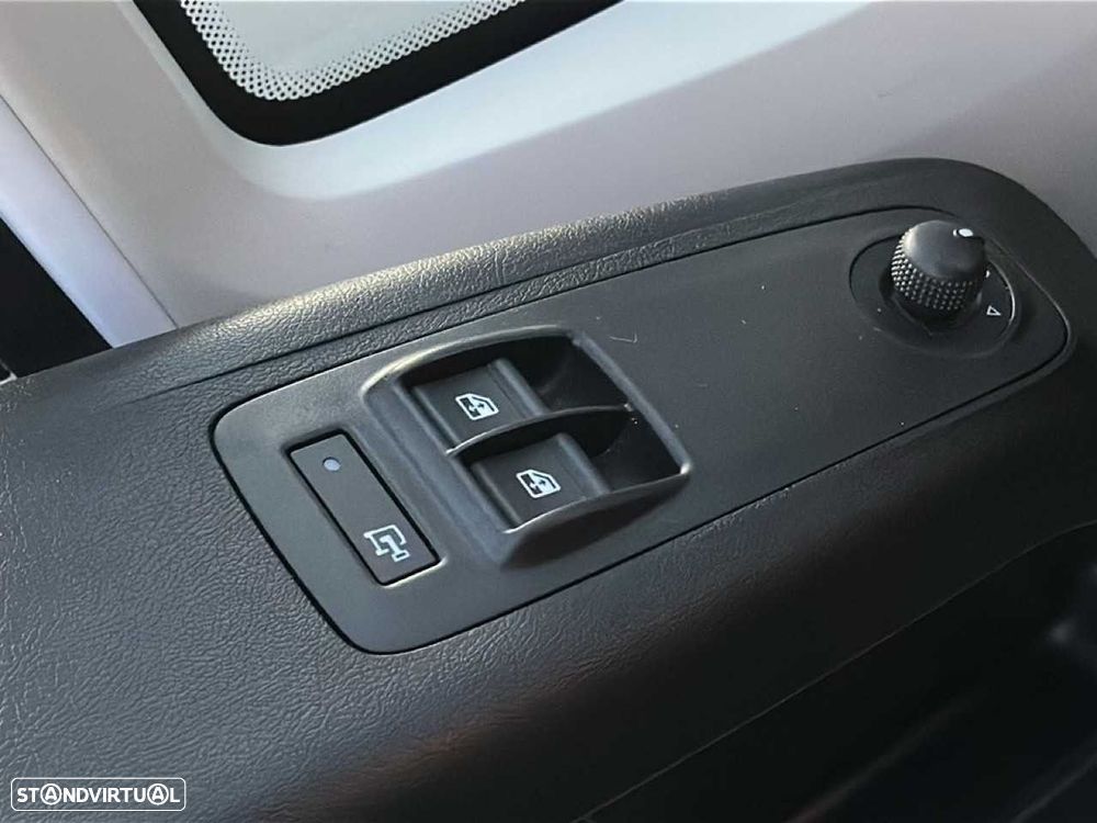 Fiat Ducato 35 2.2 M-Jet MH2 Crew Van - 17