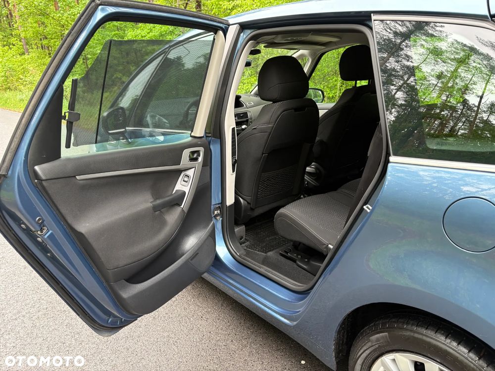 Citroën C4 Picasso - 14