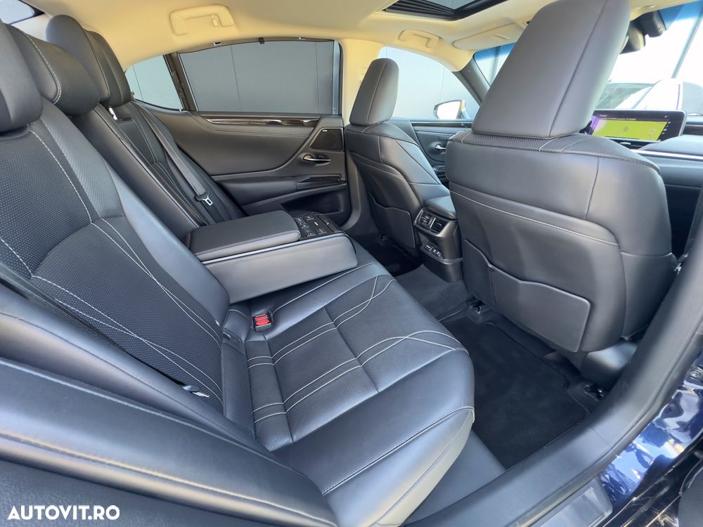 Lexus Seria ES 300h Luxury - 19
