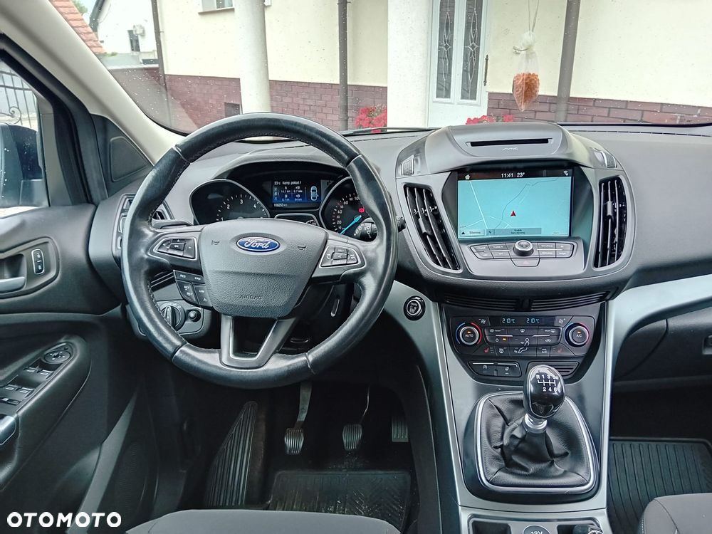 Ford Kuga 2.0 TDCi 4x4 Titanium - 33